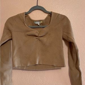 Cropped long sleeve